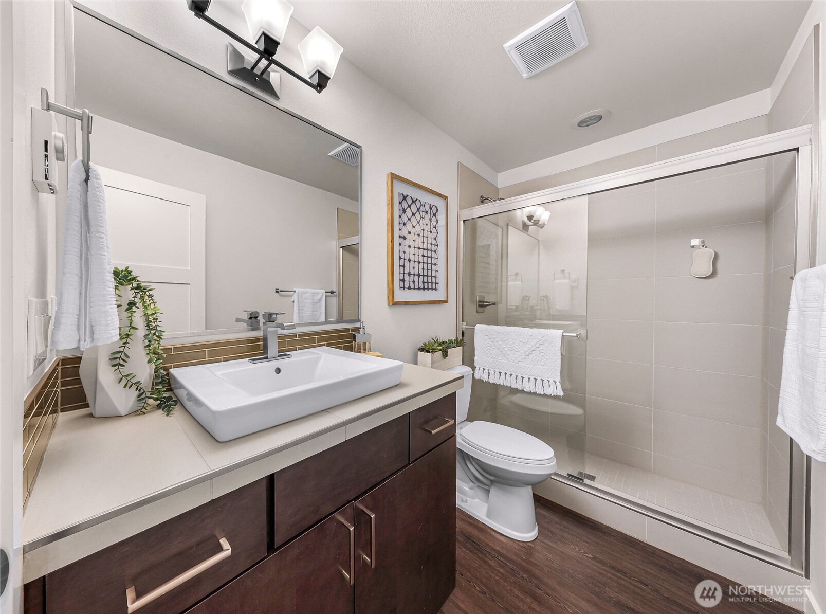 6522 C 32nd Avenue NE, Seattle, WA 98115-7247