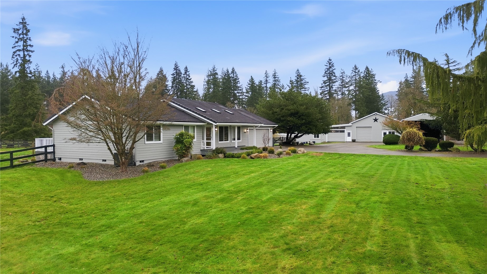 27420 SE 392nd Street , Enumclaw, WA 98022