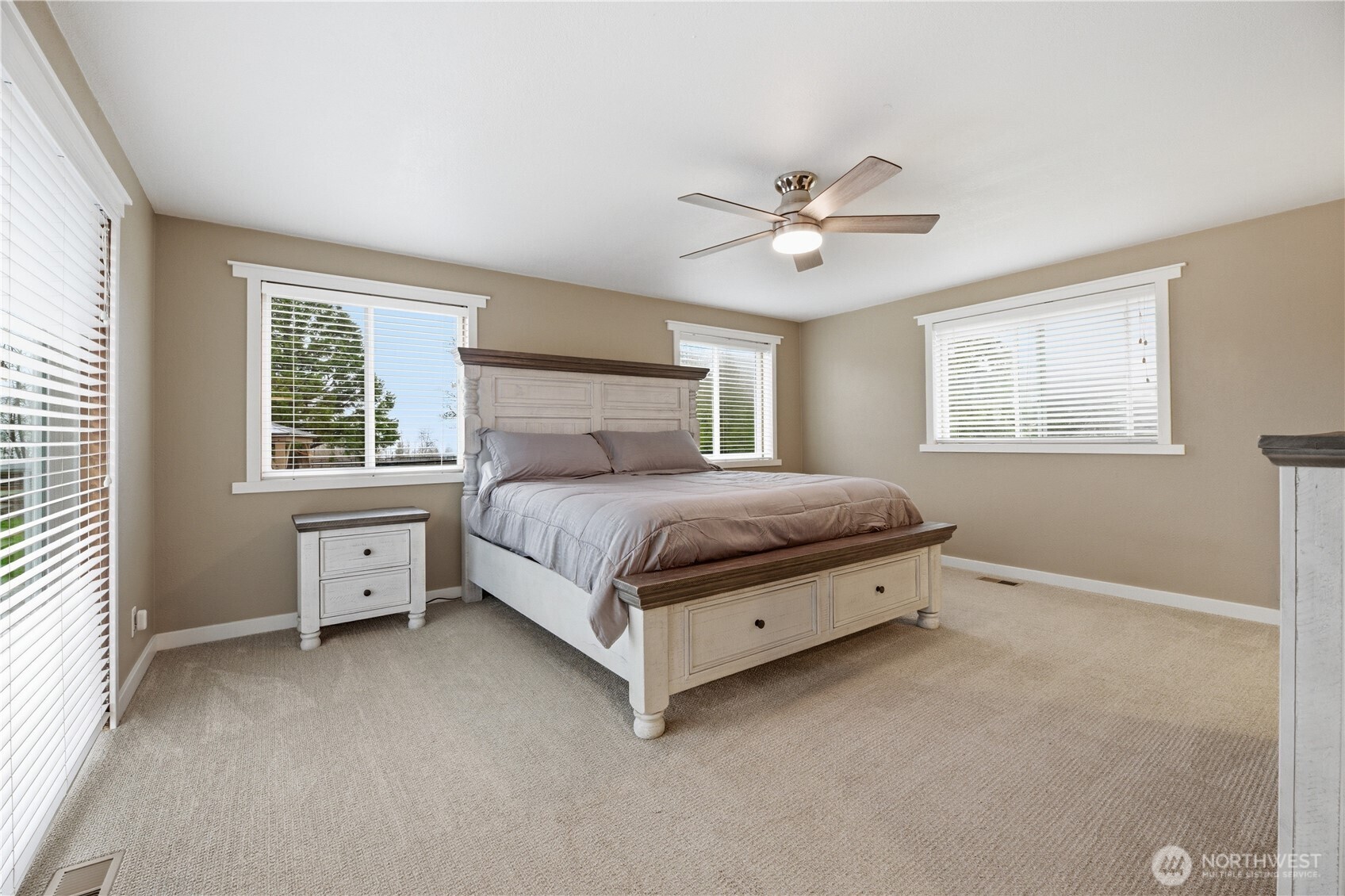 27420 SE 392nd Street , Enumclaw, WA 98022
