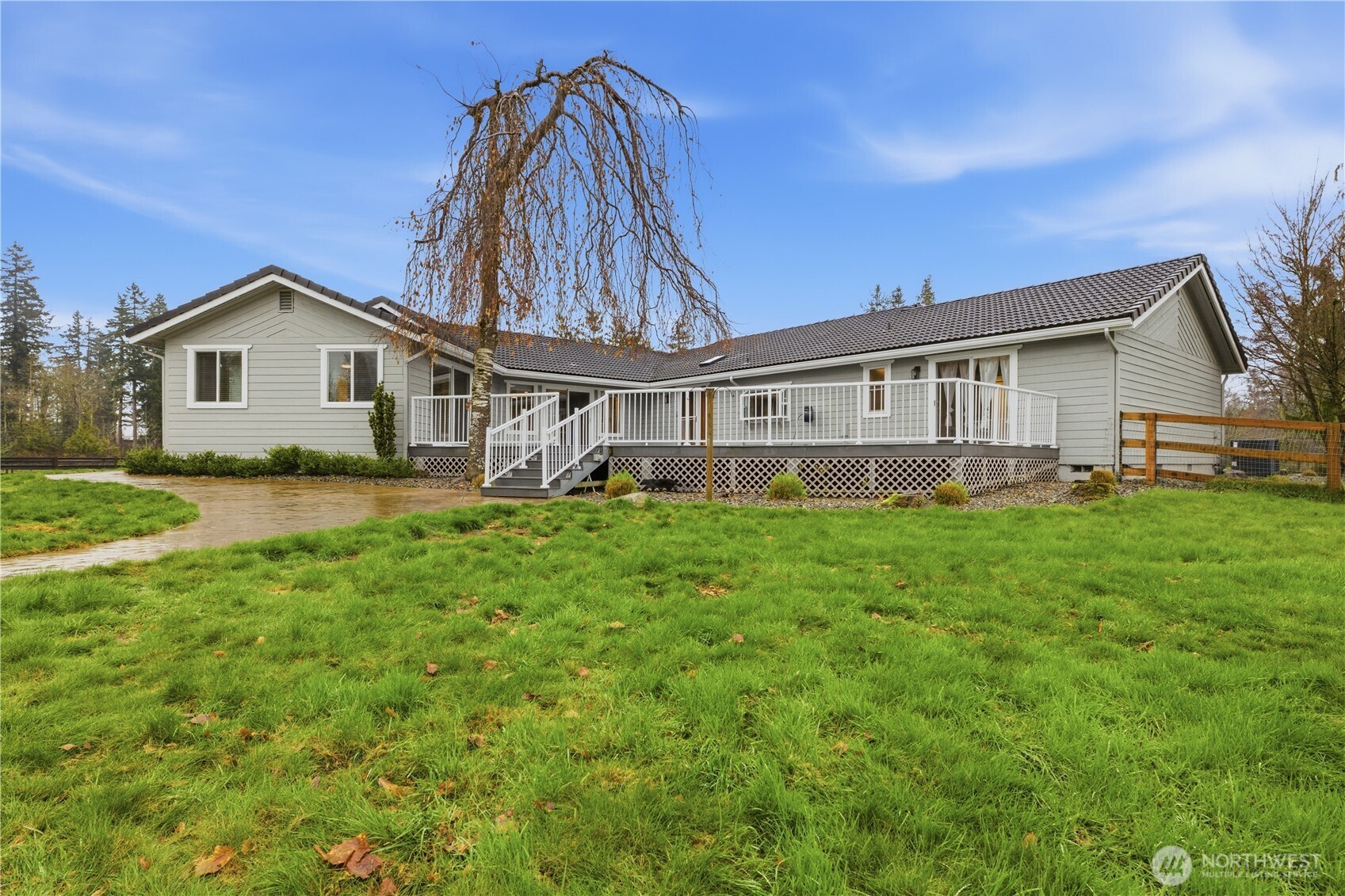 27420 SE 392nd Street , Enumclaw, WA 98022