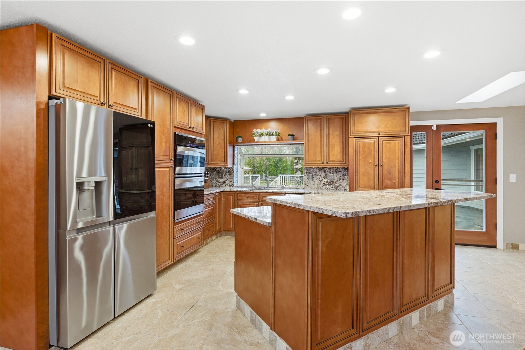 27420 SE 392nd Street , Enumclaw, WA 98022