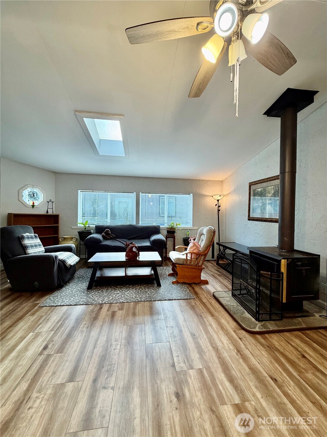 9065 Steele Creek Loop NE, Bremerton, WA 98311