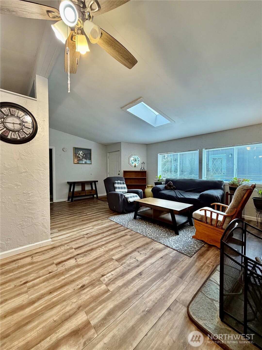 9065 Steele Creek Loop NE, Bremerton, WA 98311