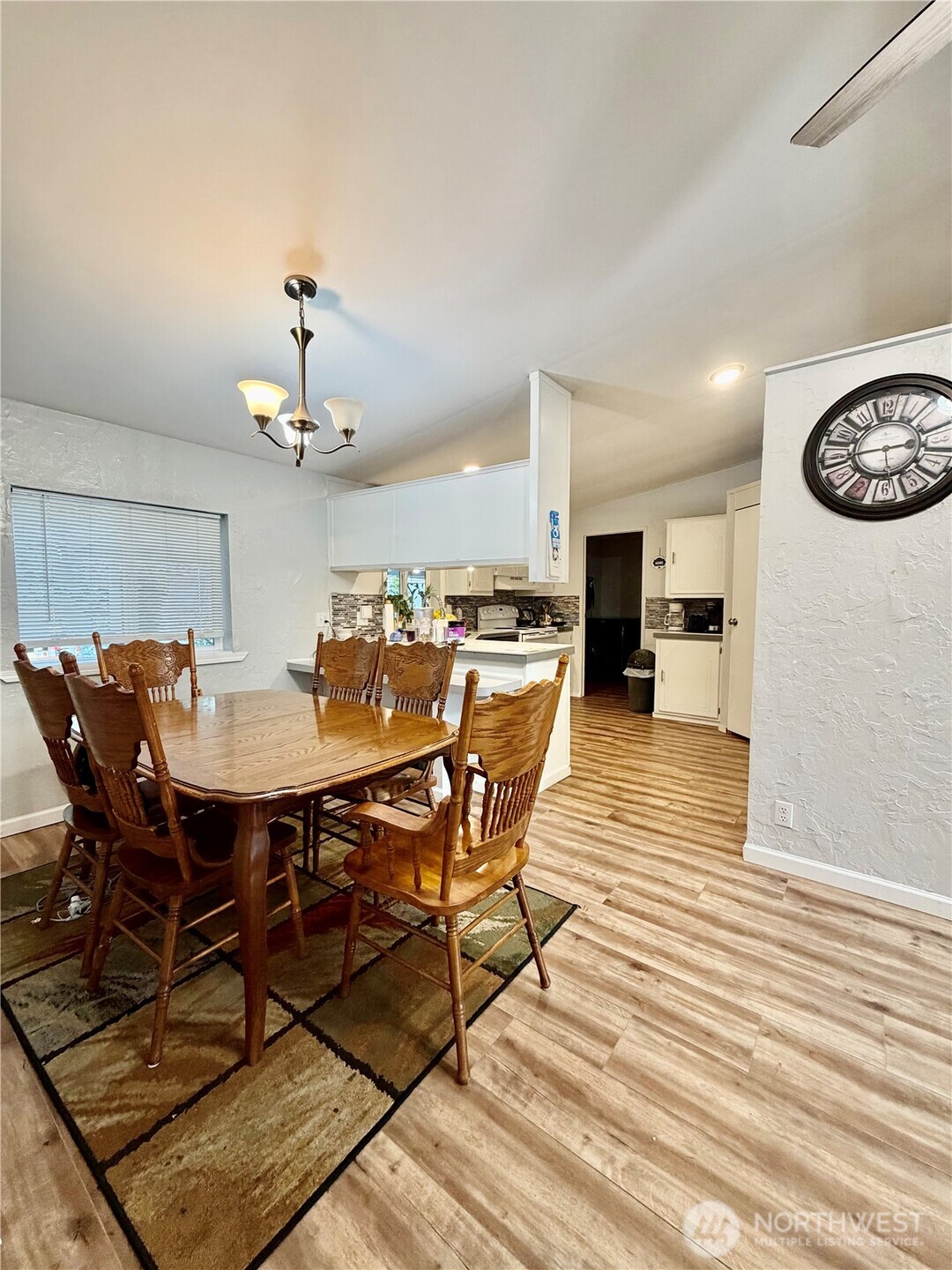 9065 Steele Creek Loop NE, Bremerton, WA 98311