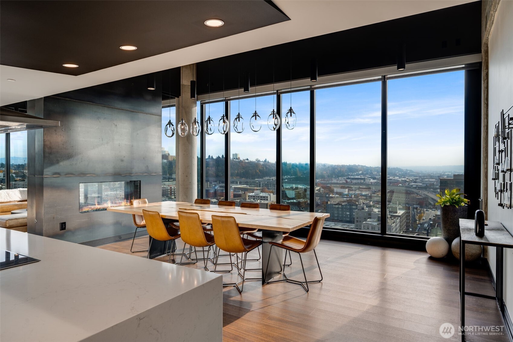 450 S Main Street #616, Seattle, WA 98104