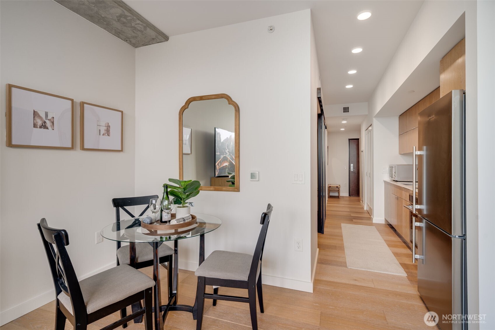 450 S Main Street #616, Seattle, WA 98104