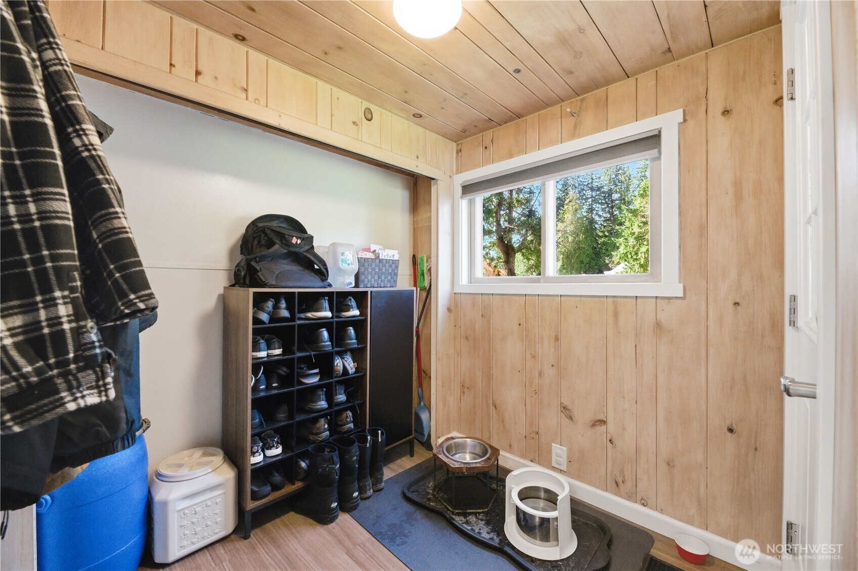 1913 Deville Drive NW, Bremerton, WA 98312