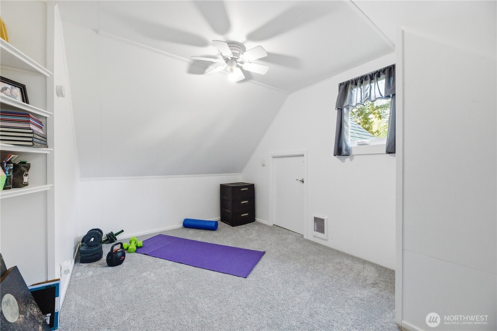 1913 Deville Drive NW, Bremerton, WA 98312