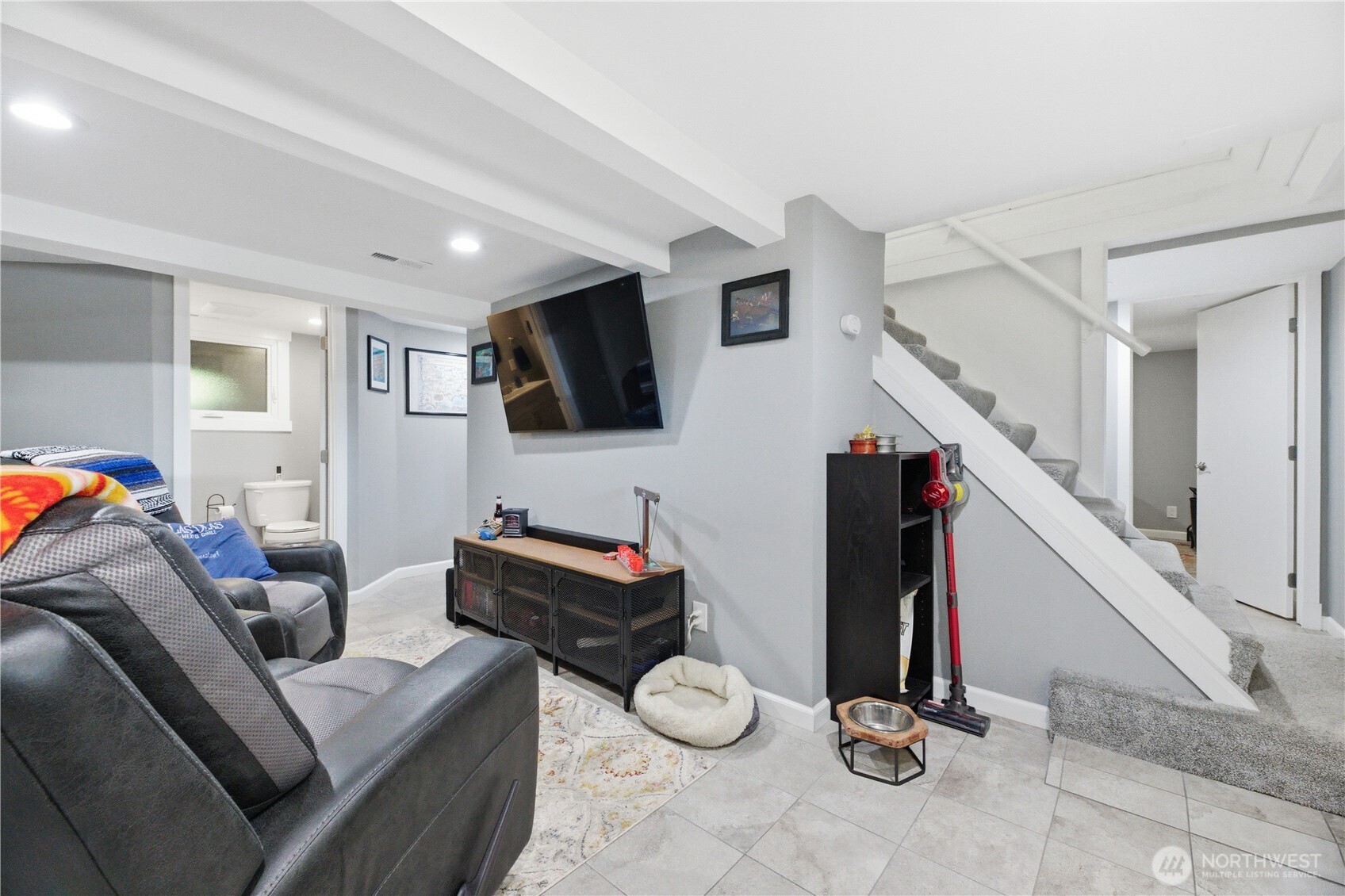 1913 Deville Drive NW, Bremerton, WA 98312