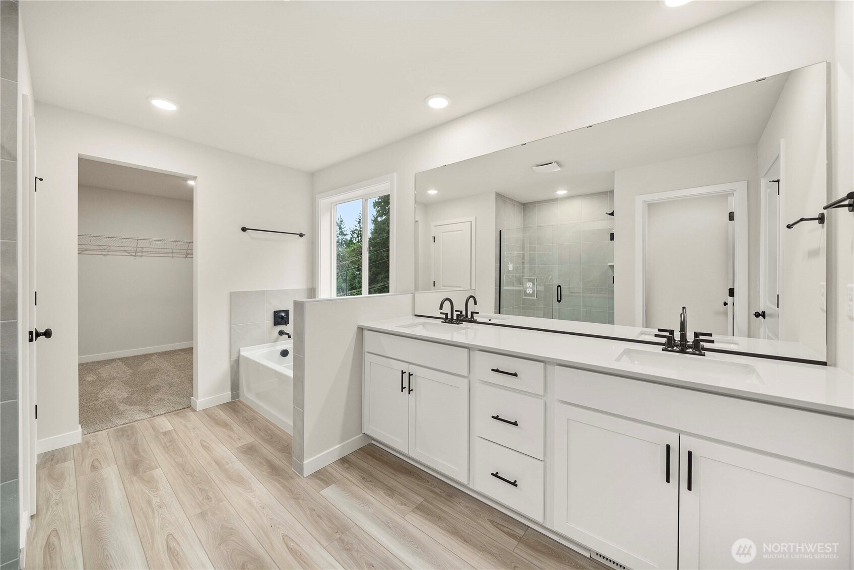 17505 NE Midnight Sun Loop , Poulsbo, WA 98370