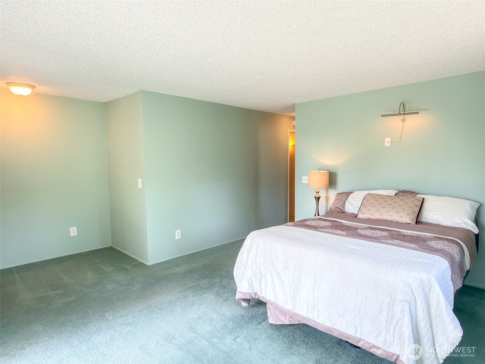 291 Pioneer Drive , Port Ludlow, WA 98365