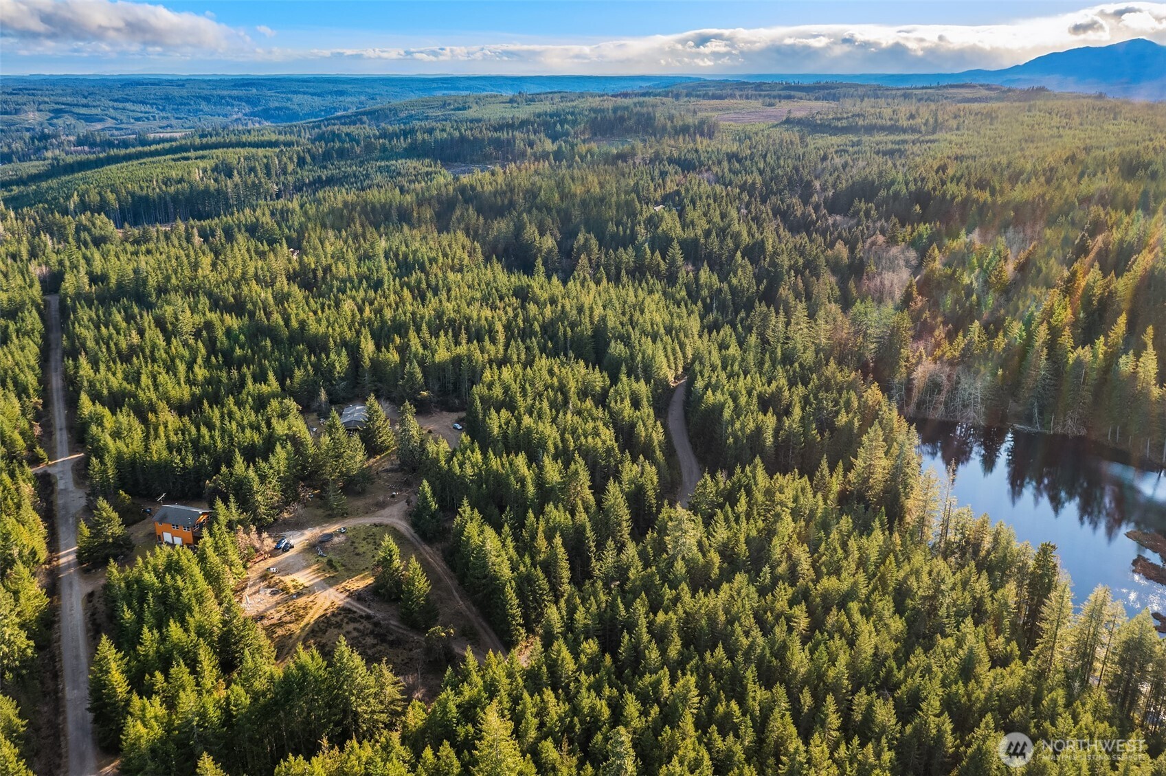 13611 W Ludvick Lake Drive , Seabeck, WA 98380