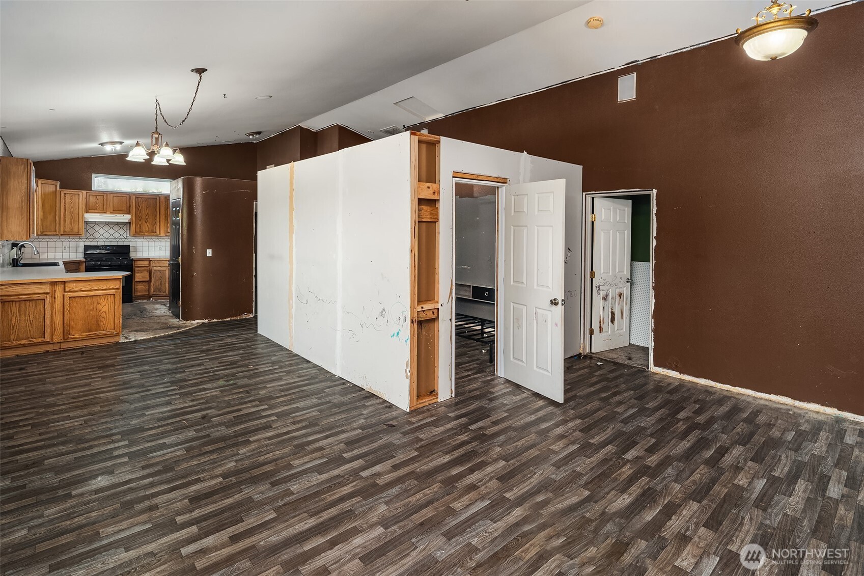 13611 W Ludvick Lake Drive , Seabeck, WA 98380