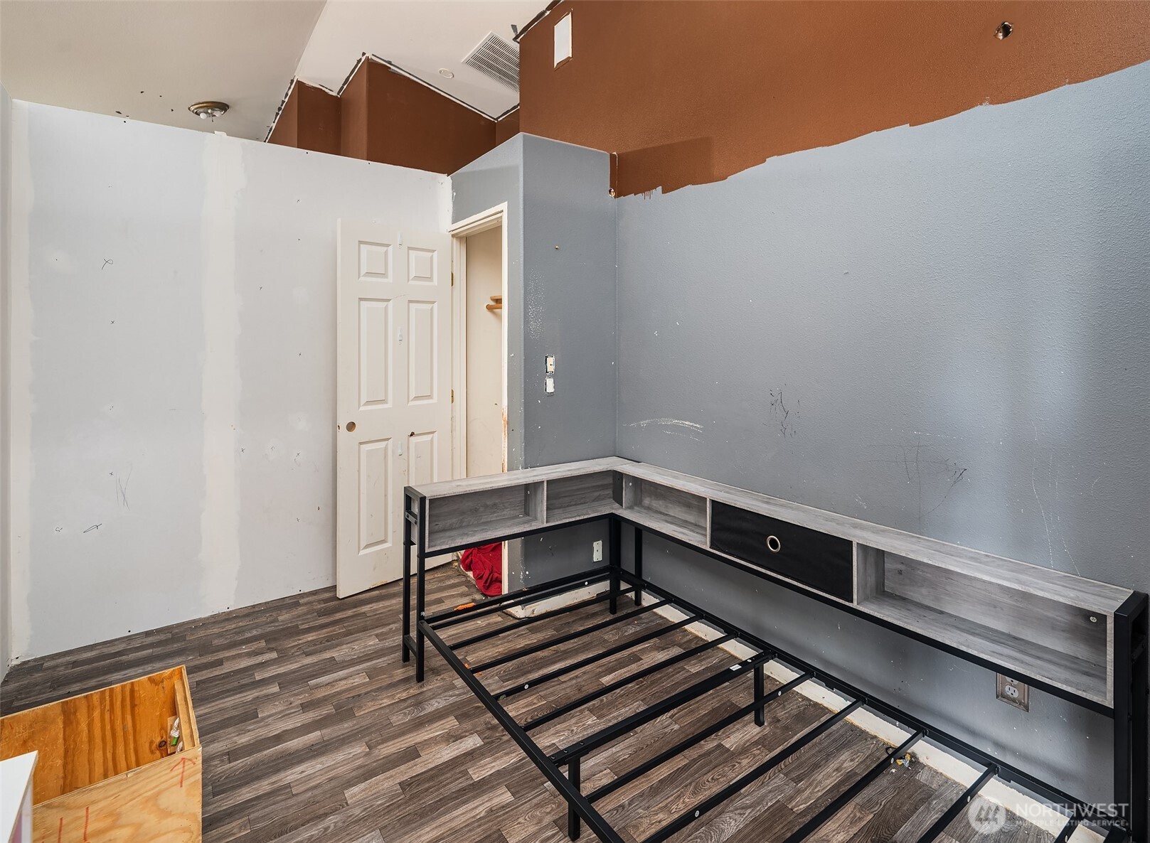 13611 W Ludvick Lake Drive , Seabeck, WA 98380