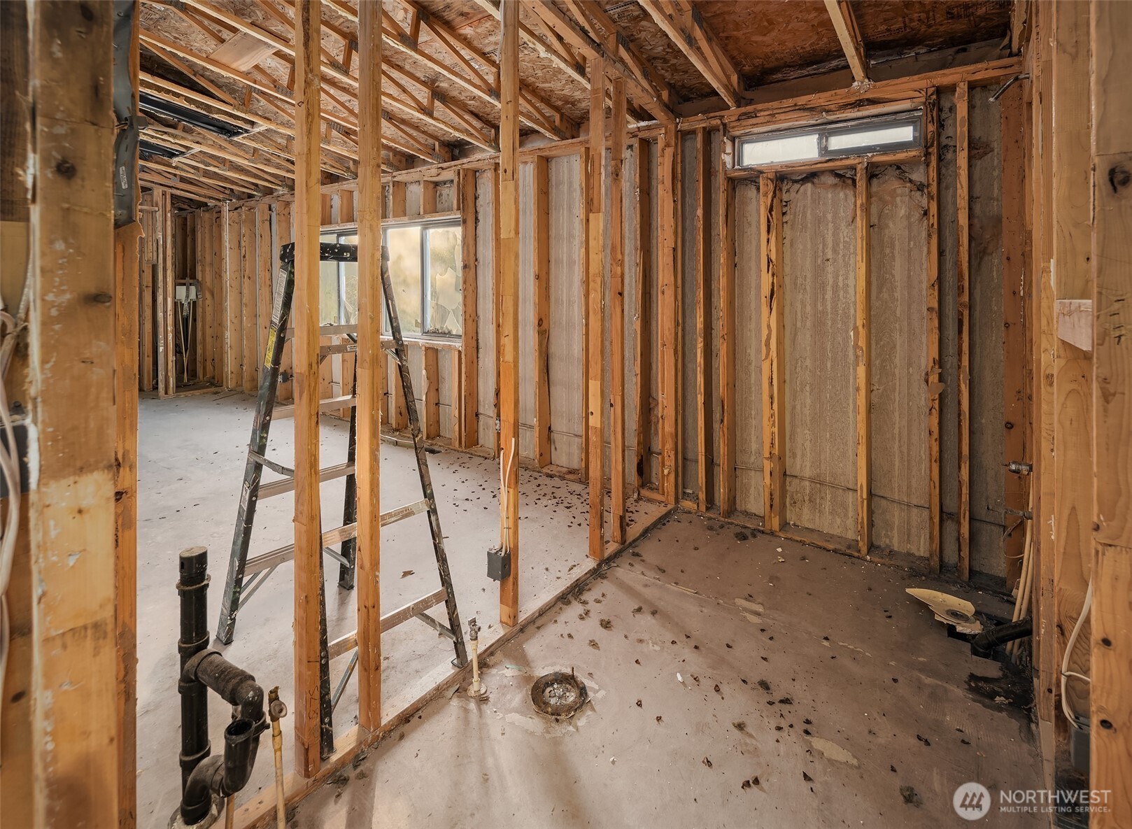 13611 W Ludvick Lake Drive , Seabeck, WA 98380