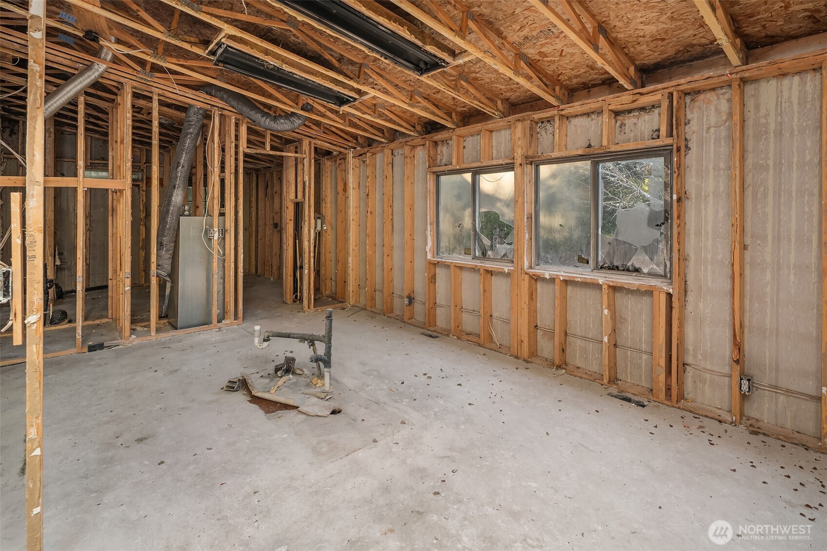 13611 W Ludvick Lake Drive , Seabeck, WA 98380