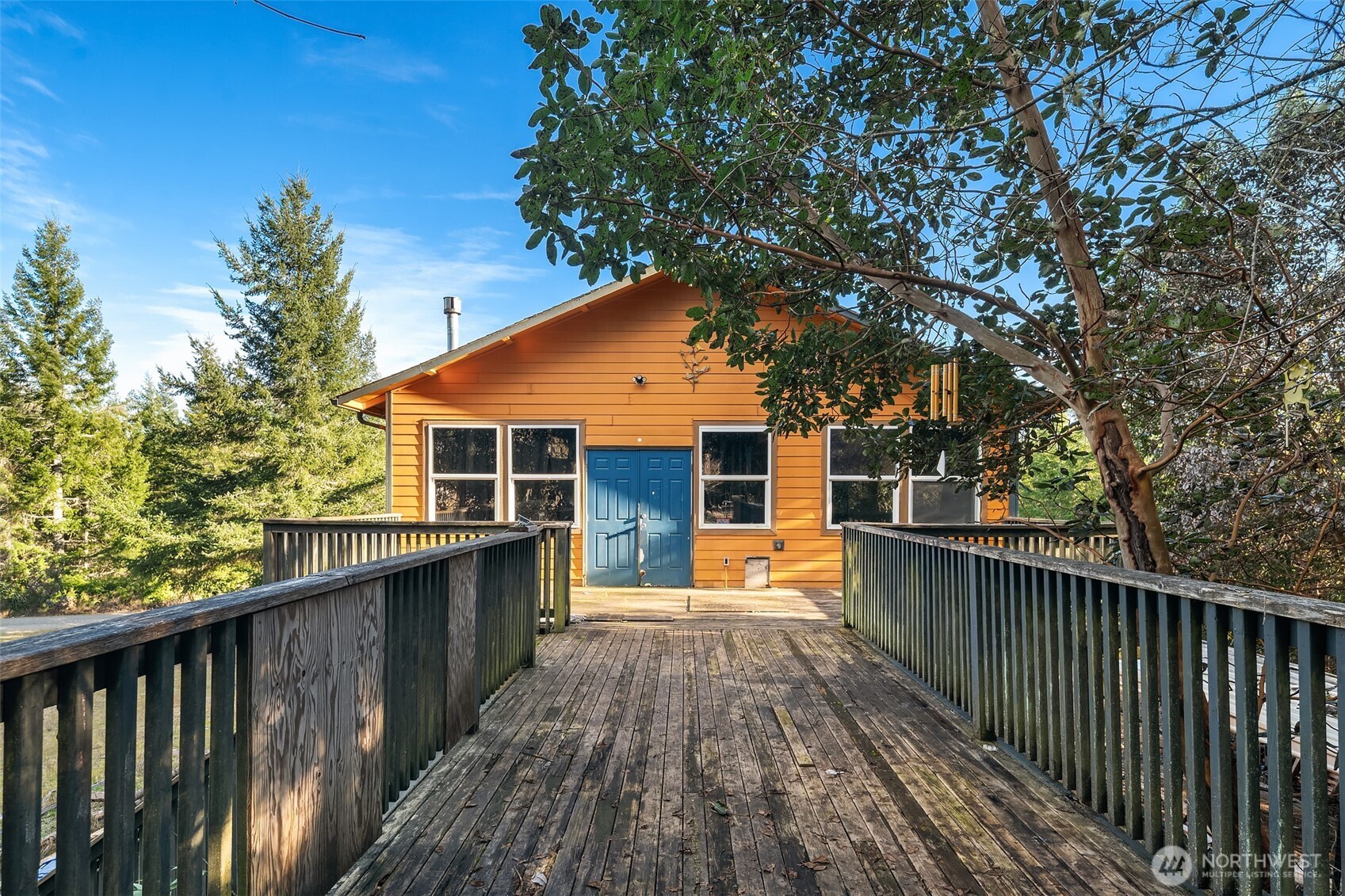 13611 W Ludvick Lake Drive , Seabeck, WA 98380