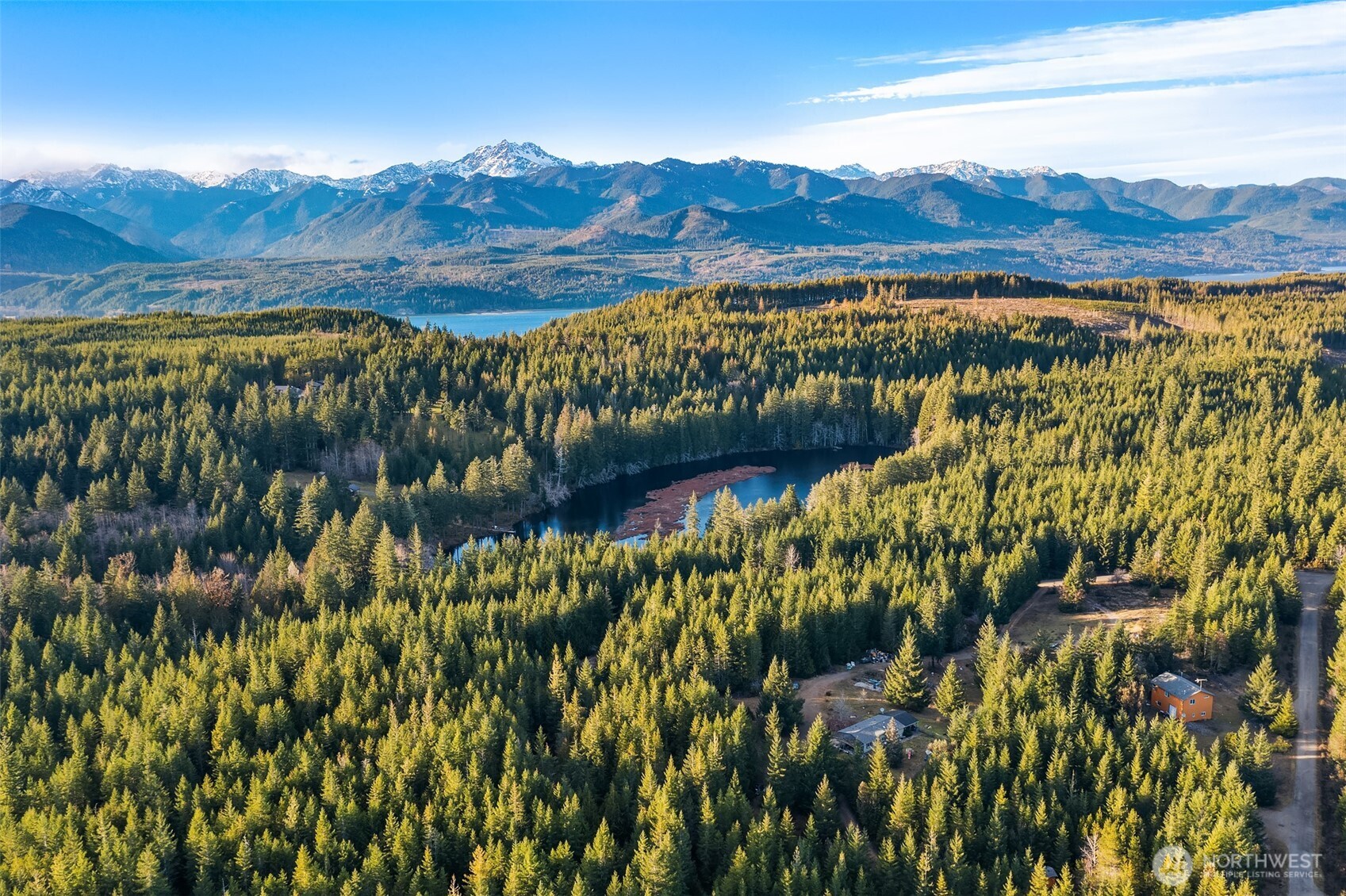 13611 W Ludvick Lake Drive , Seabeck, WA 98380