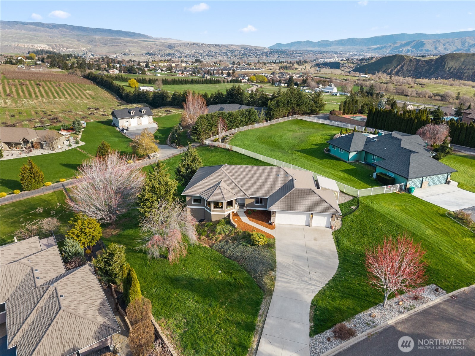 3555 Westridge Place , Wenatchee, WA 98801