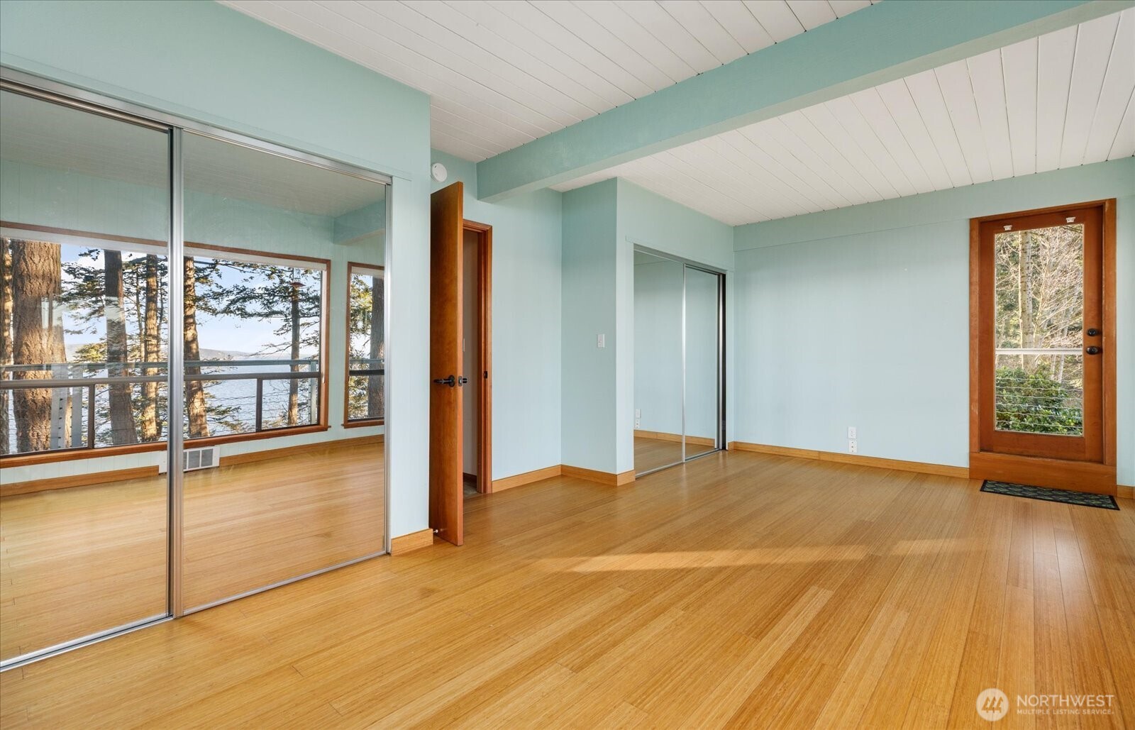 3155 Fox Spit Road , Langley, WA 98260