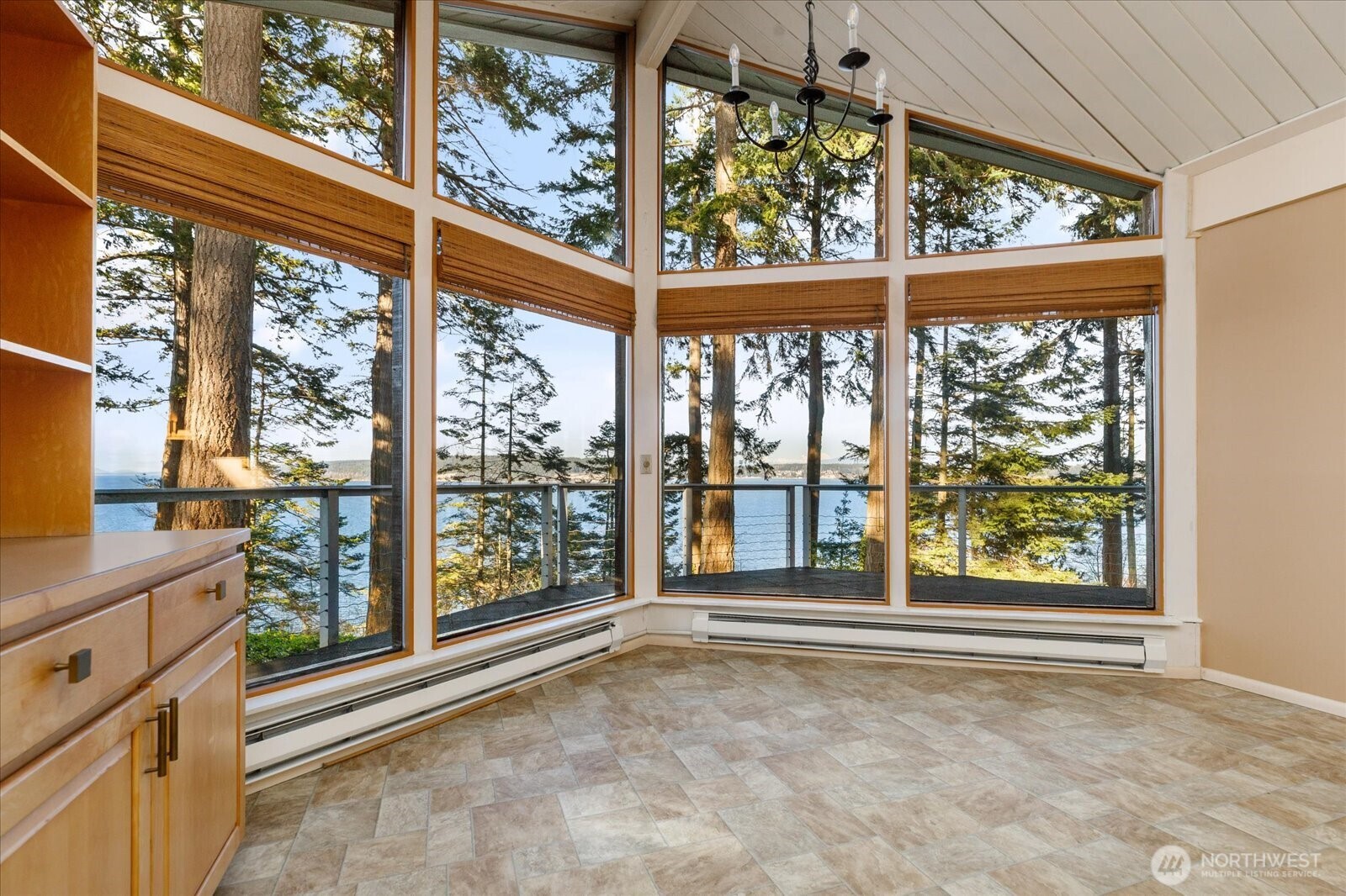 3155 Fox Spit Road , Langley, WA 98260