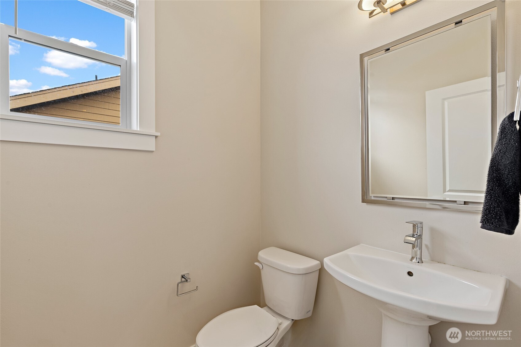 1109 146th Street SW #6, Lynnwood, WA 98087