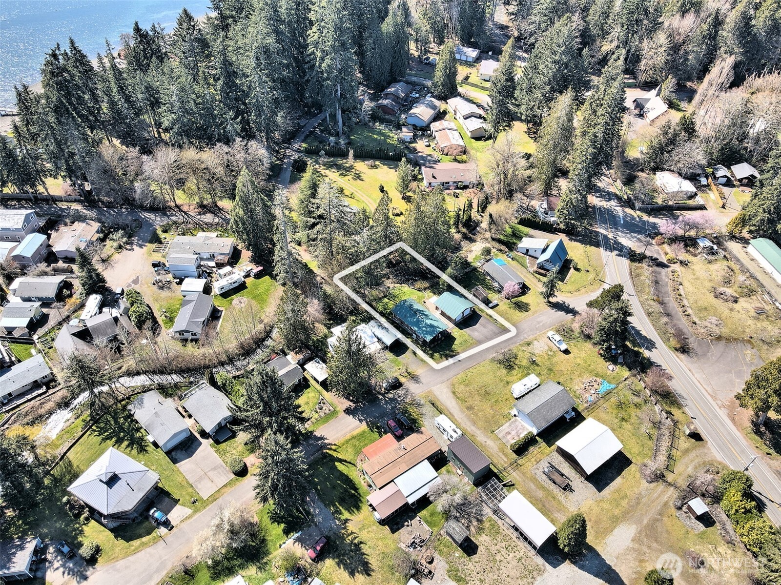 30 NE Brook Place , Tahuya, WA 98588