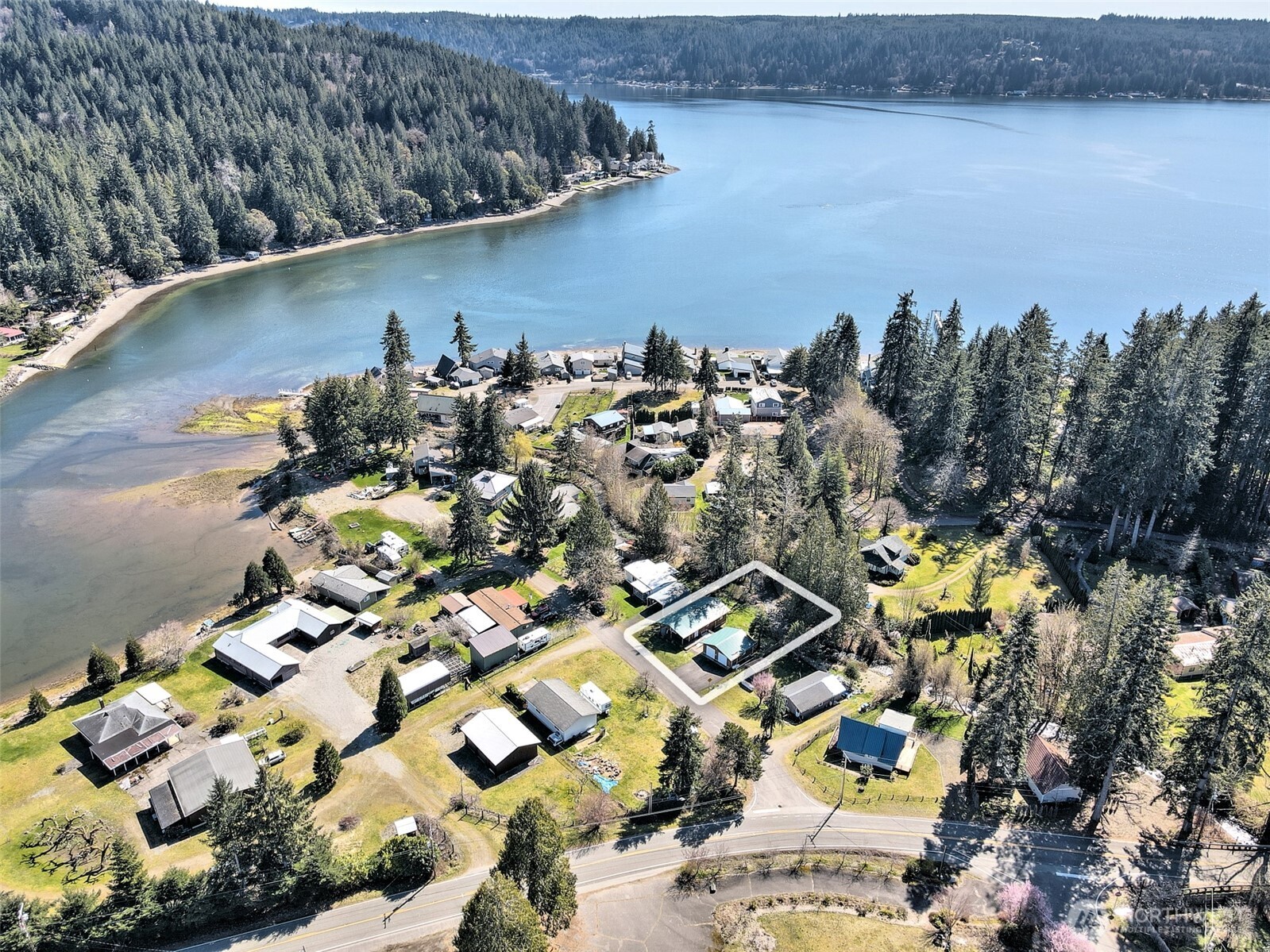 30 NE Brook Place , Tahuya, WA 98588