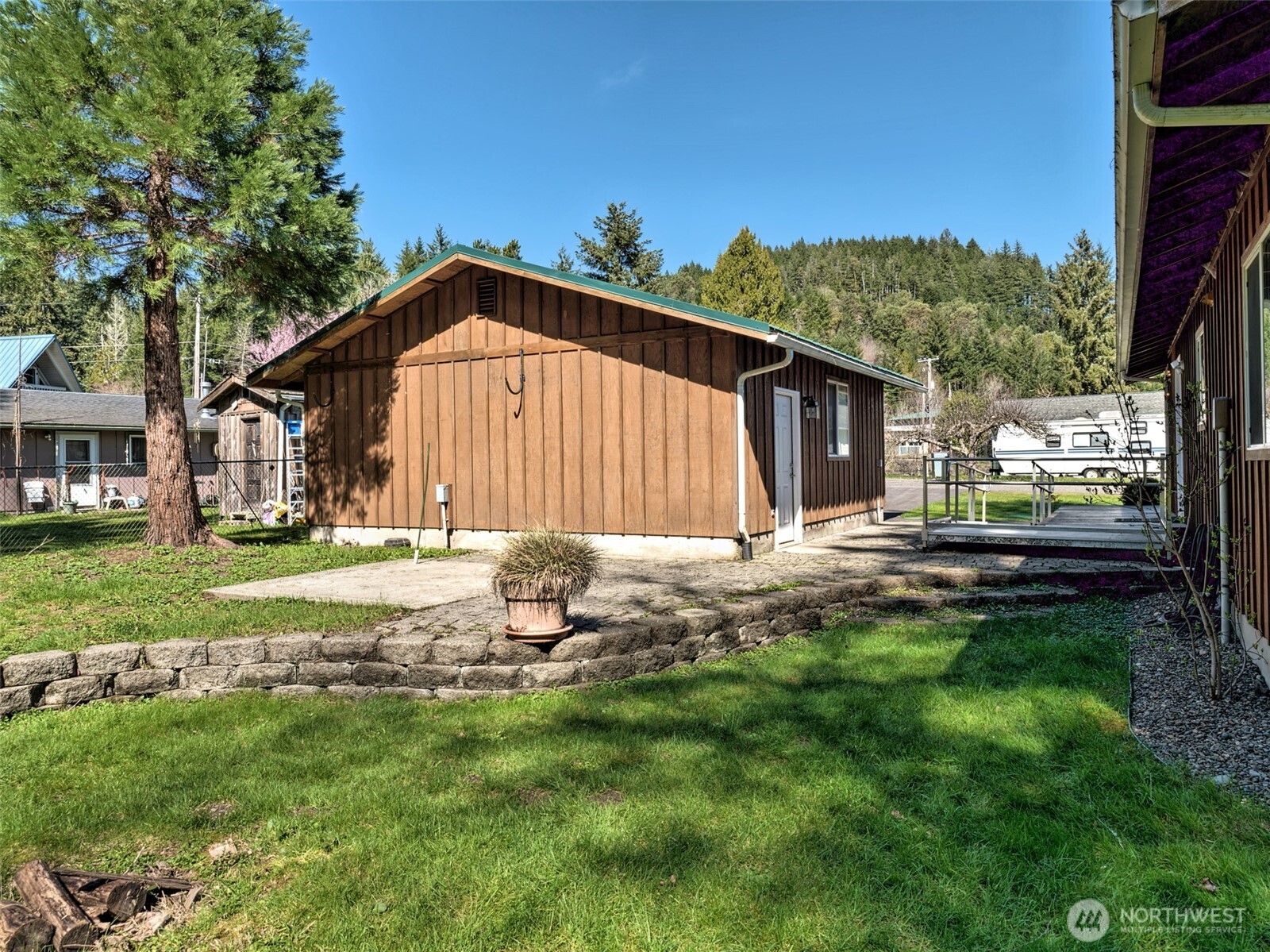 30 NE Brook Place , Tahuya, WA 98588