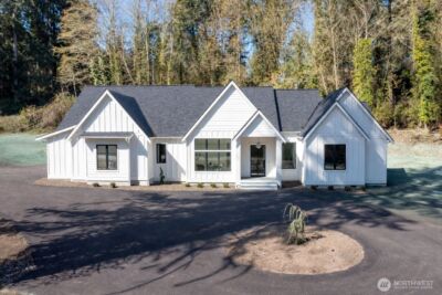 275 Island Boulevard , Fox Island, WA 98333