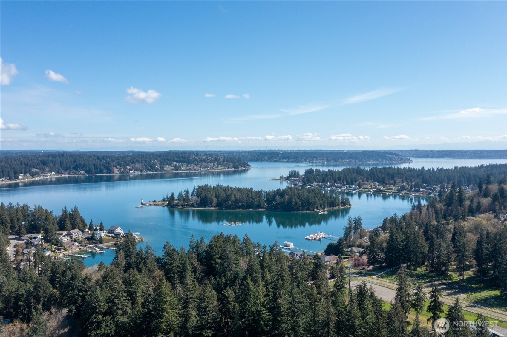 275 Island Boulevard , Fox Island, WA 98333