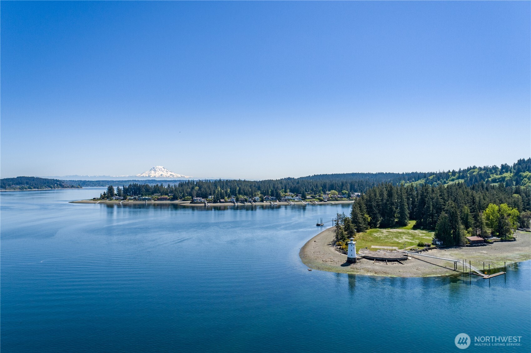 275 Island Boulevard , Fox Island, WA 98333