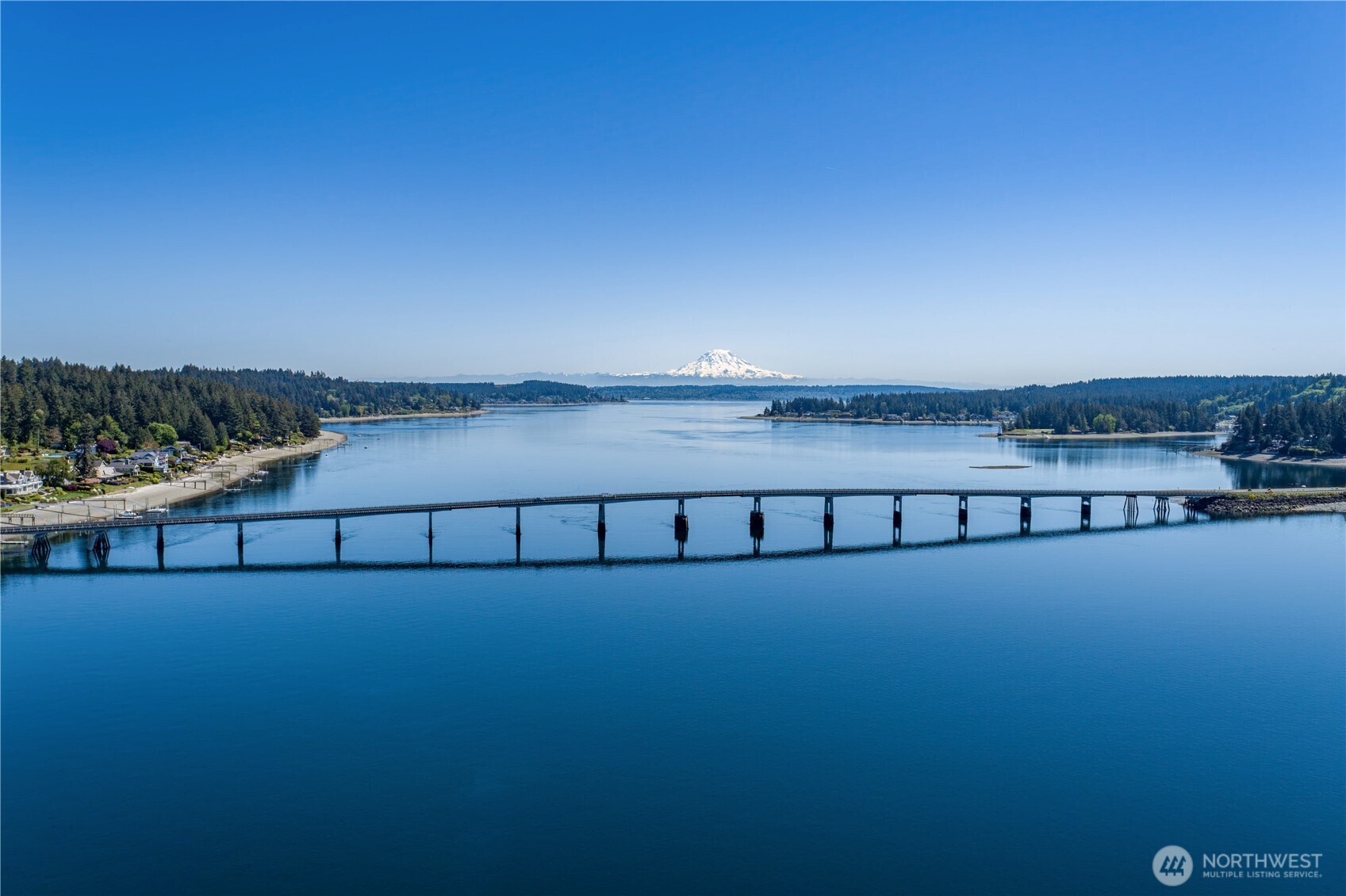 275 Island Boulevard , Fox Island, WA 98333