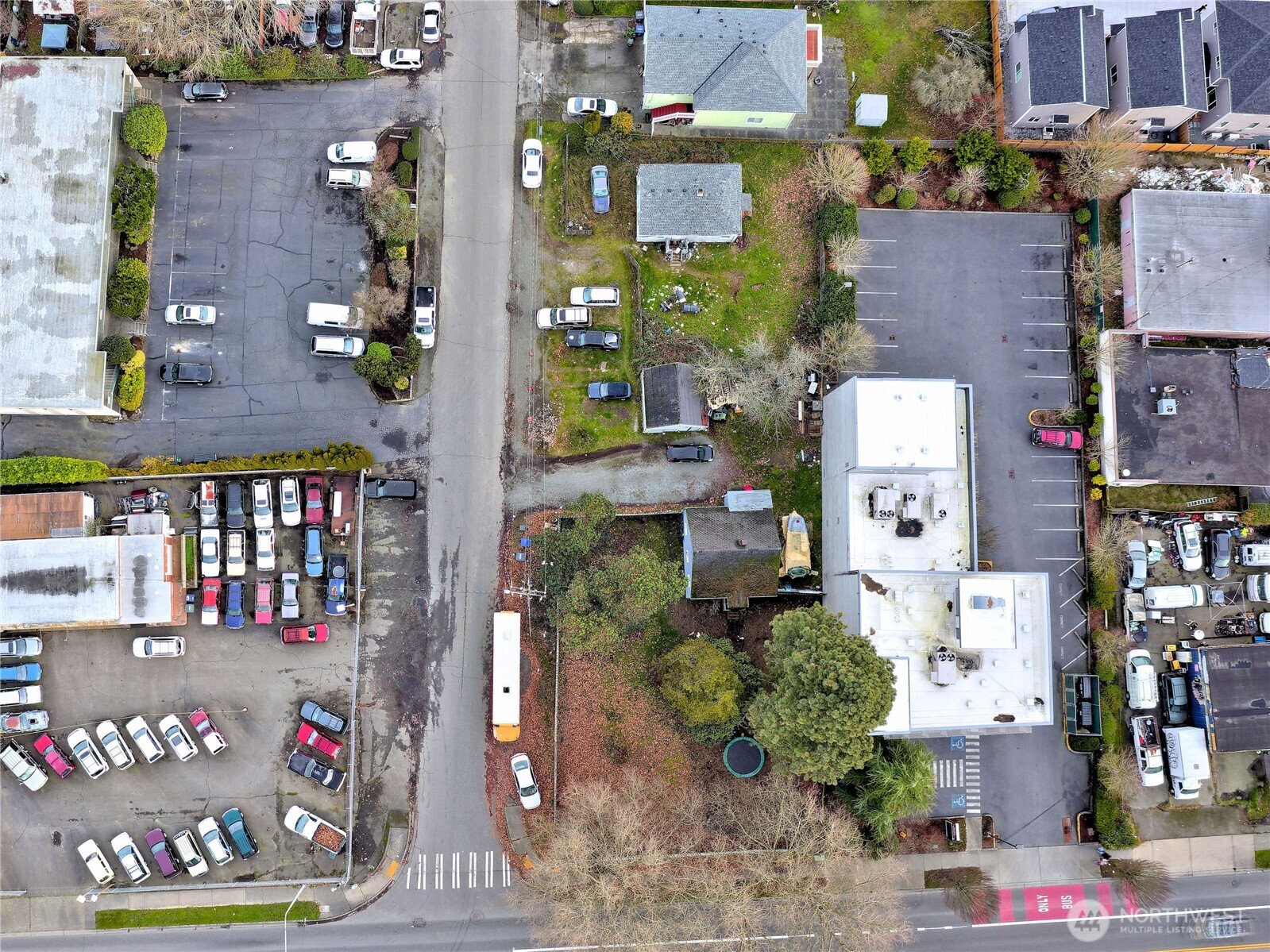 13502 Ambaum Boulevard SW, Burien, WA 98146