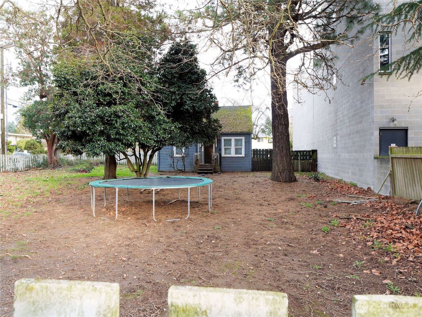 13502 Ambaum Boulevard SW, Burien, WA 98146