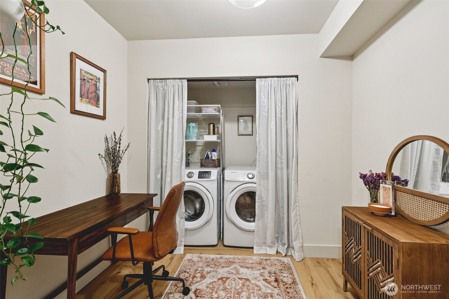 5650 24th Avenue NW #206, Seattle, WA 98107