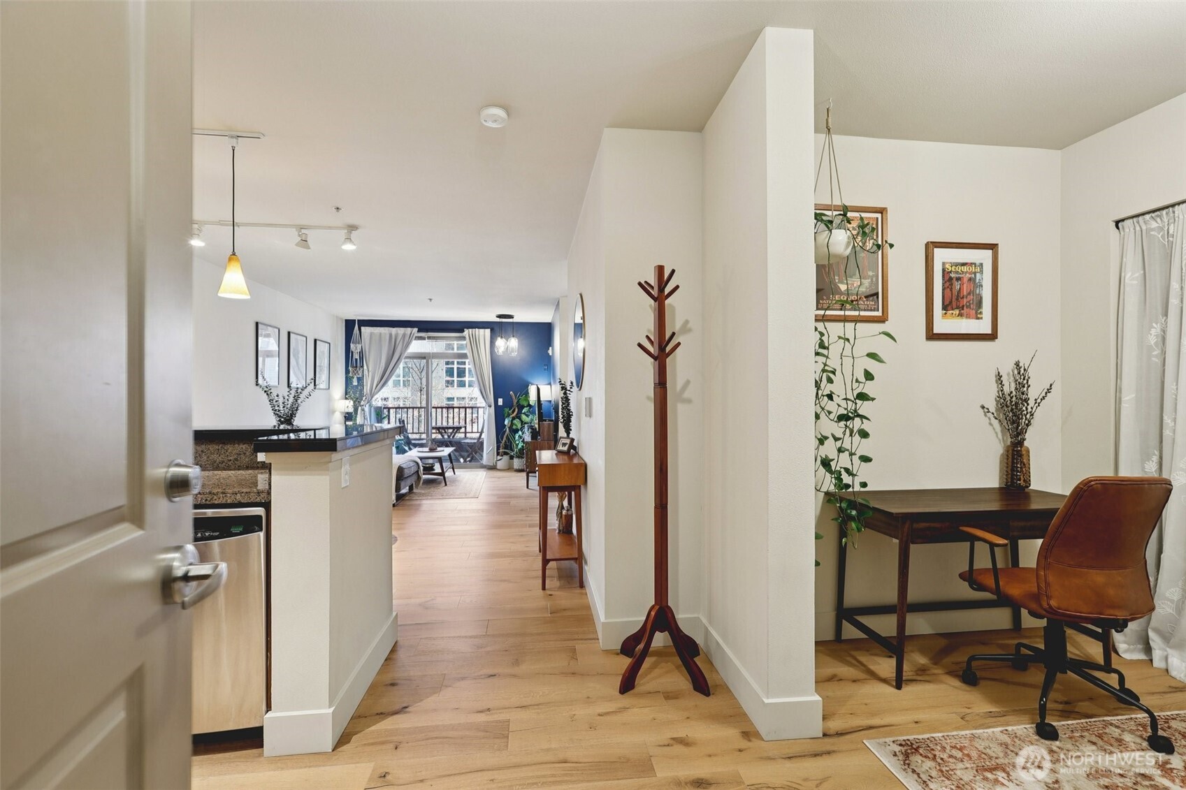 5650 24th Avenue NW #206, Seattle, WA 98107