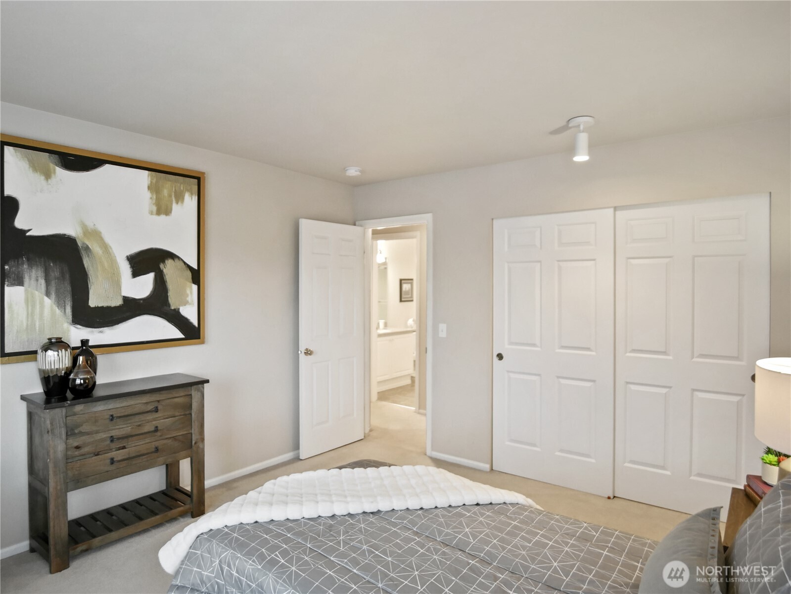 5131 S 234th Place #16-1, Kent, WA 98032