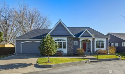 1164 SE Creekside Drive , College Place, WA 99324