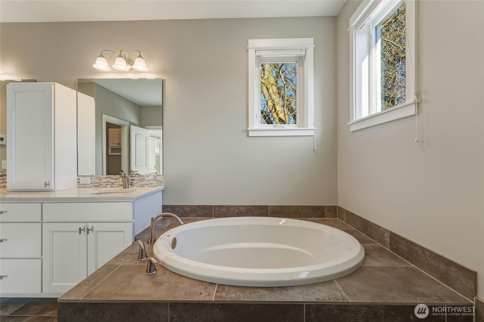 1164 SE Creekside Drive , College Place, WA 99324