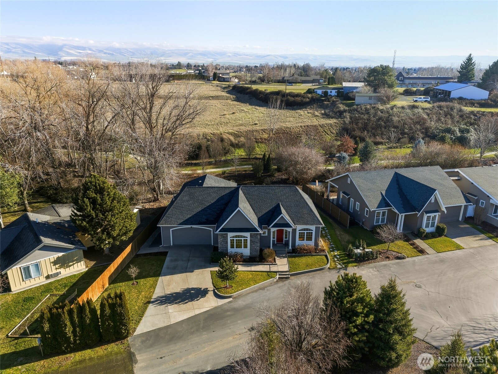 1164 SE Creekside Drive , College Place, WA 99324