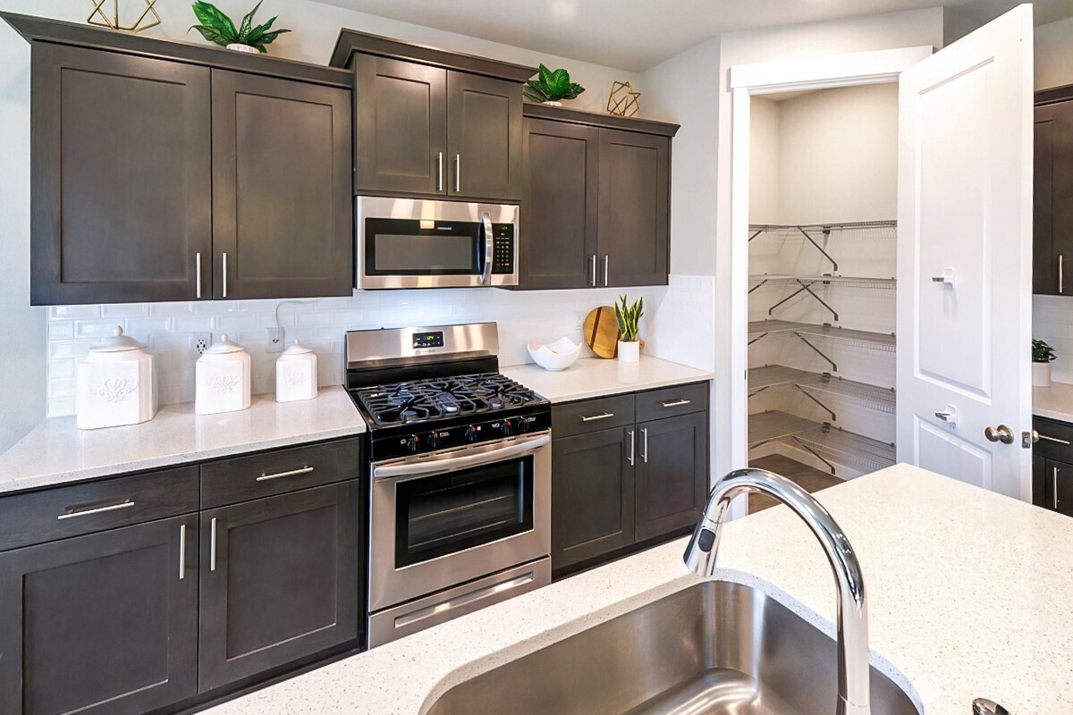 10705 NE 99th Avenue , Vancouver, WA 98662