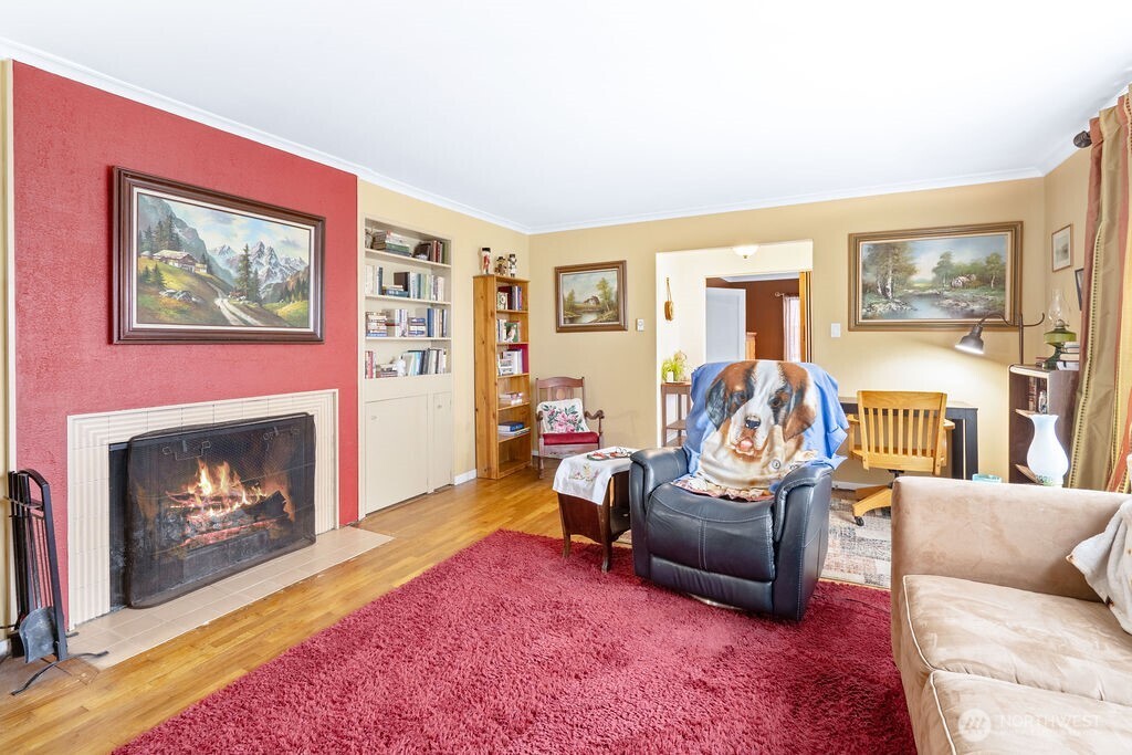 704 Essex Avenue , Aberdeen, WA 98520