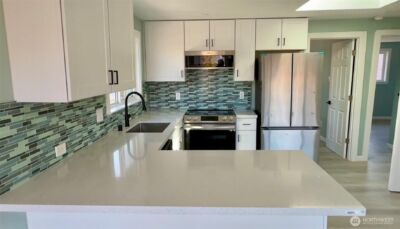 9040 17th Avenue SW, Seattle, WA 98106 - Photo 5