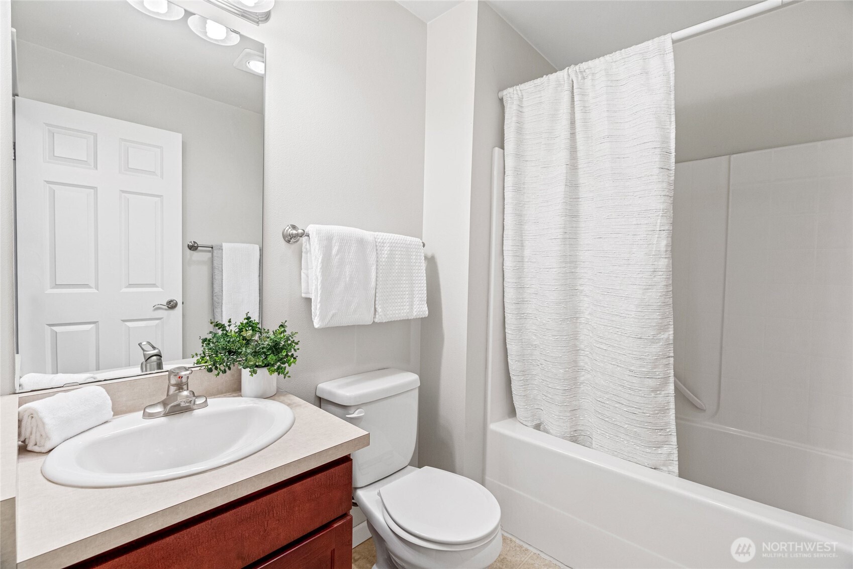 7322 Rainier Avenue S #208, Seattle, WA 98118