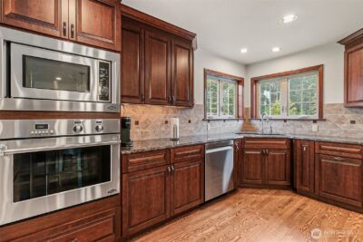 16915 32nd Avenue E, Tacoma, WA 98446 - Photo 20