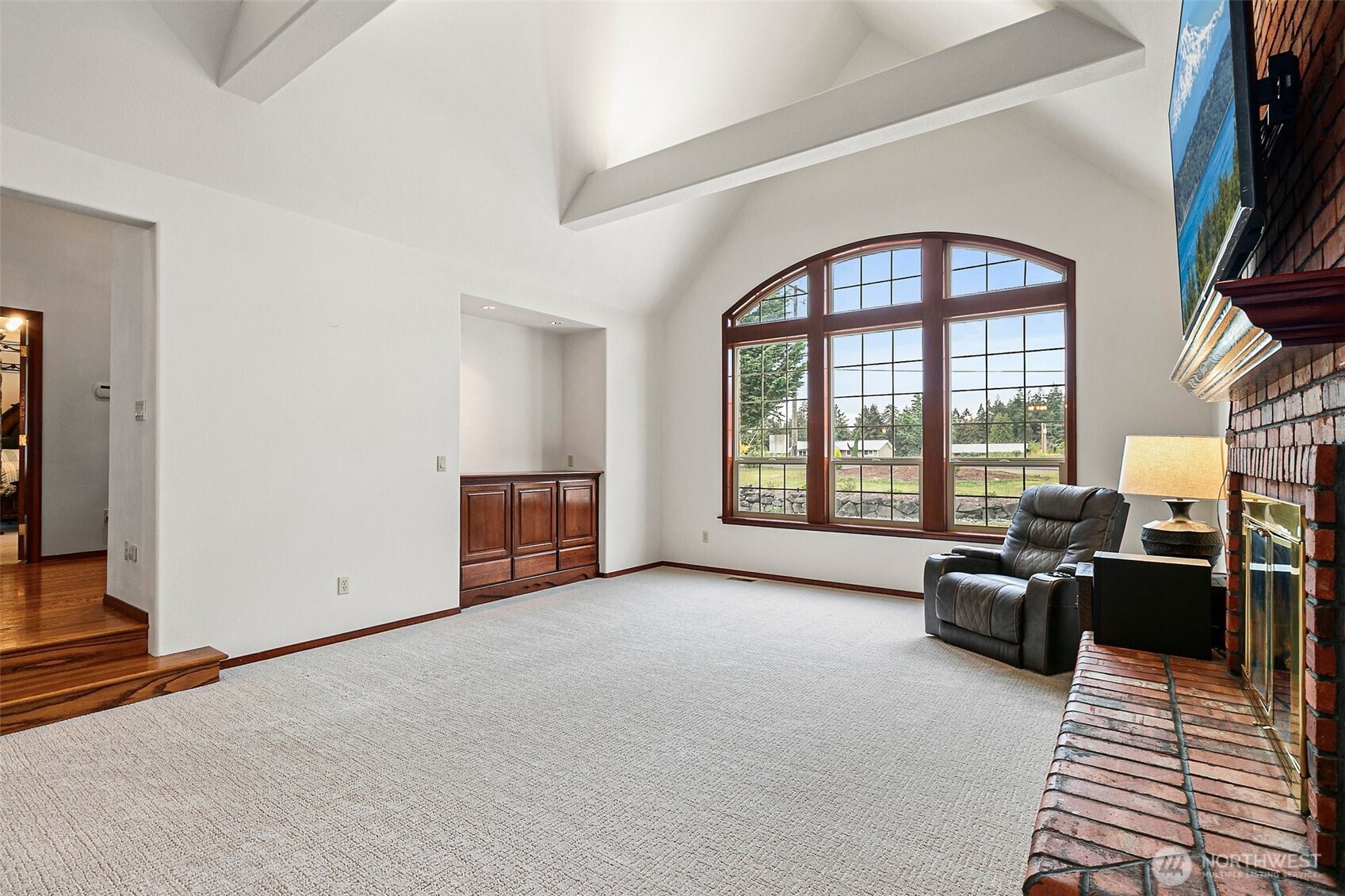 16915 32nd Avenue E, Tacoma, WA 98446