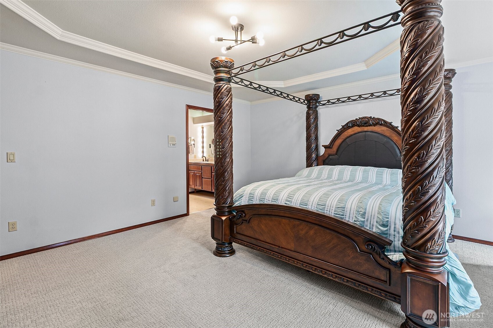 16915 32nd Avenue E, Tacoma, WA 98446