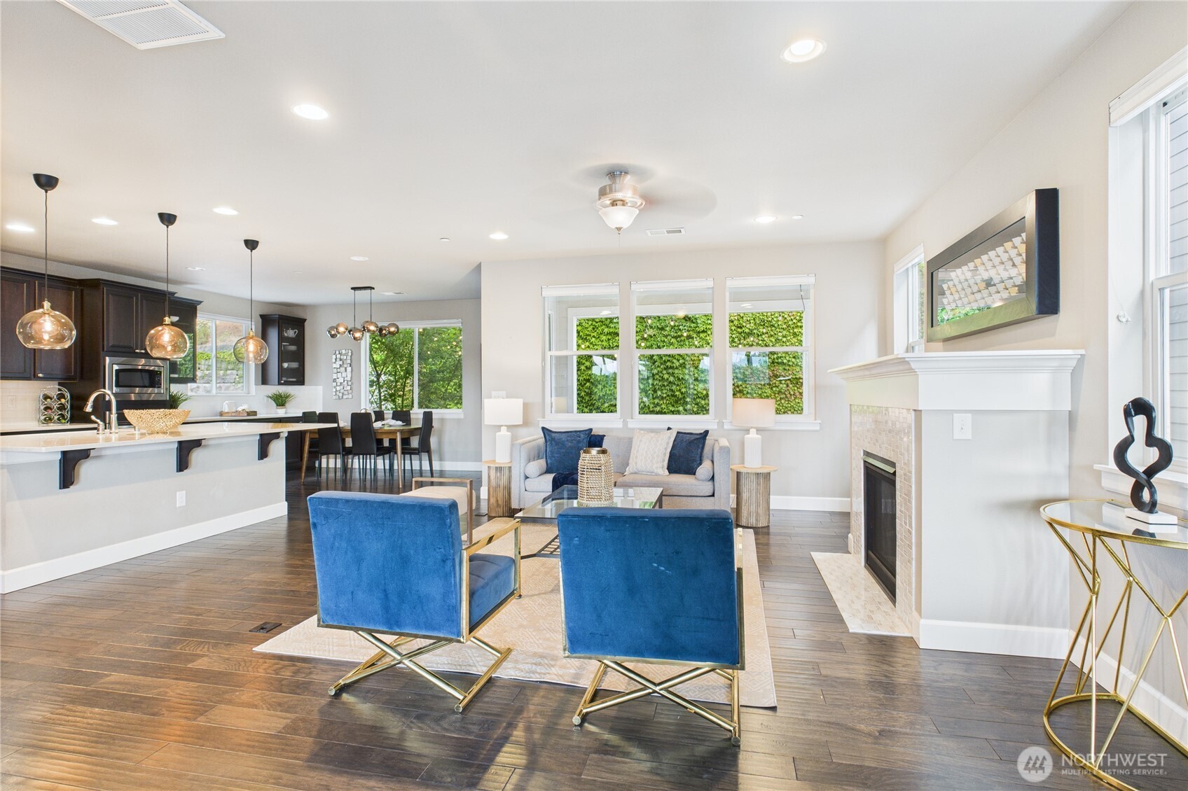 19608 82nd Place NE, Kenmore, WA 98028