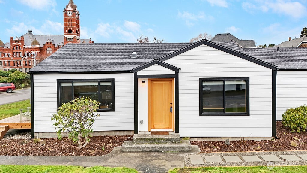 1738 Washington Street , Port Townsend, WA 98368